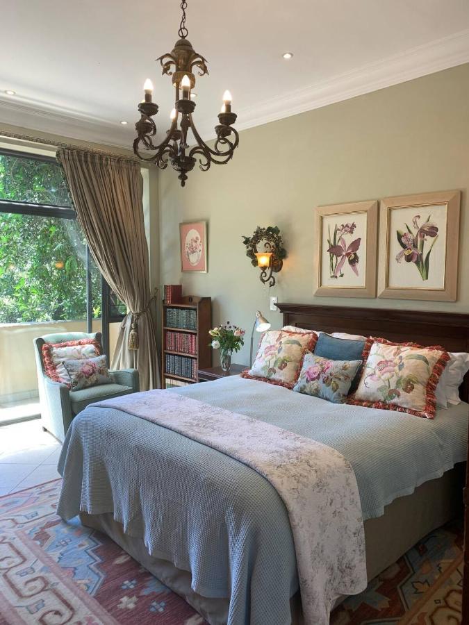 Mountain Rose Guesthouse Louis Trichardt Exterior photo