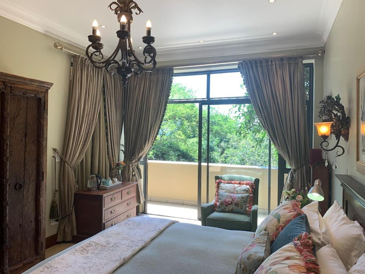 Mountain Rose Guesthouse Louis Trichardt Exterior photo